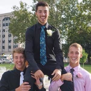 Meet your Posher, Evan